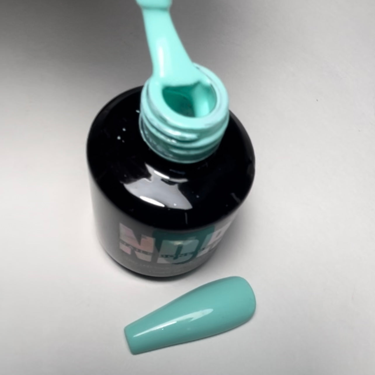 Tiffany Gel Color